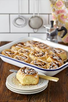 Cinnamon Scrolls with Lemon Icing